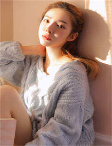 《铃木美恵子》