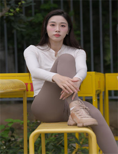 《三级黄色电视剧》
